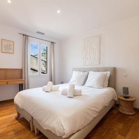 Appartement Place Des Lices Сен Тропе Екстериор снимка